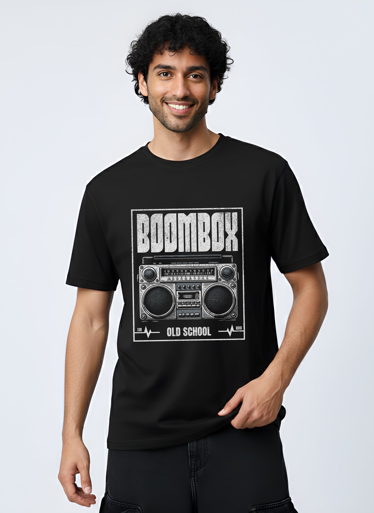 BOOMBOX OLD SCHOOL REGULAR T-SHIRT